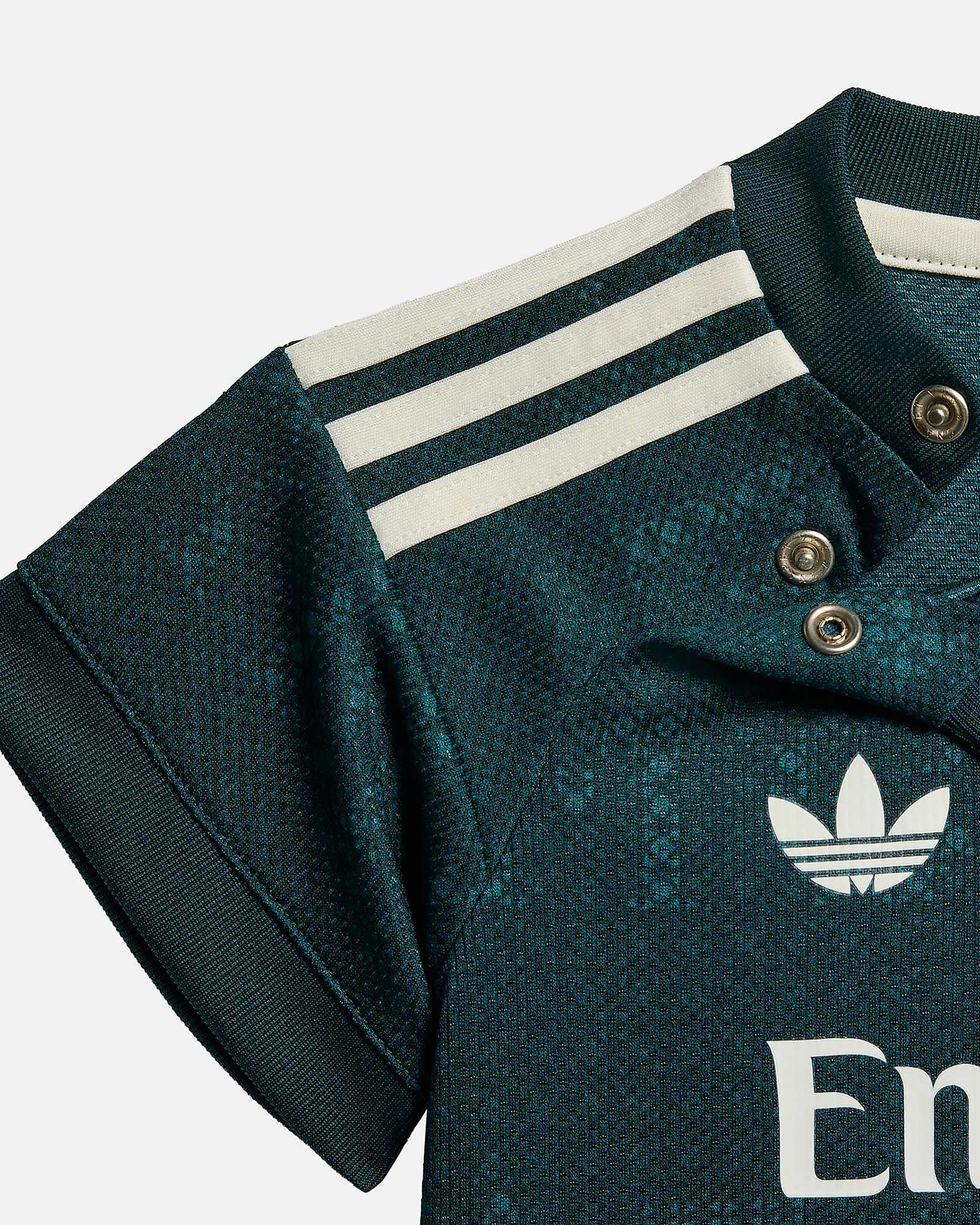 Conjunto 2ª Real Madrid 2026/2027 Conjunto 2ª Real Madrid 2026/2027 - Fútbol Factory