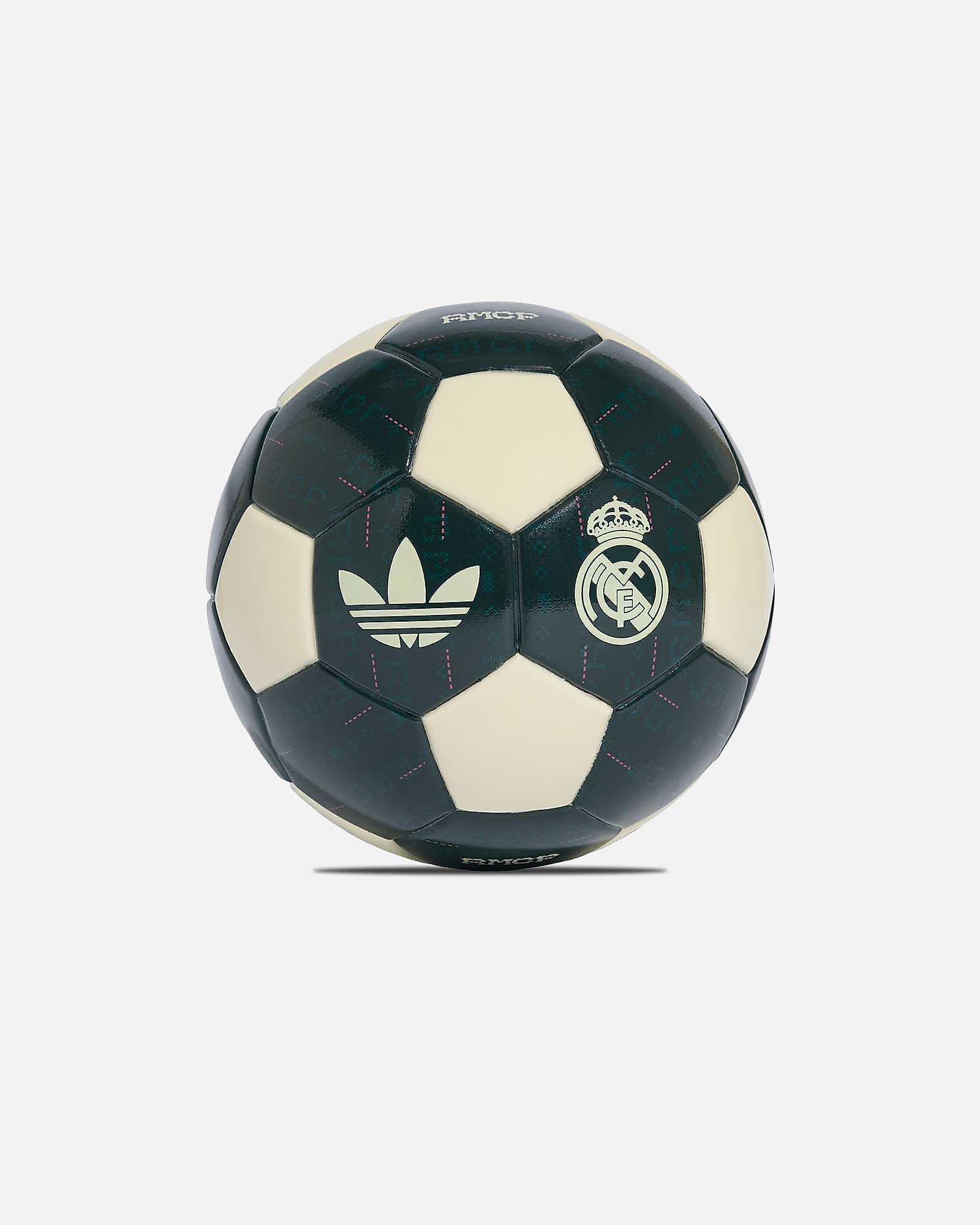 Mini balón Real Madrid 2026/2027 Mini balón Real Madrid 2026/2027 - Fútbol Factory