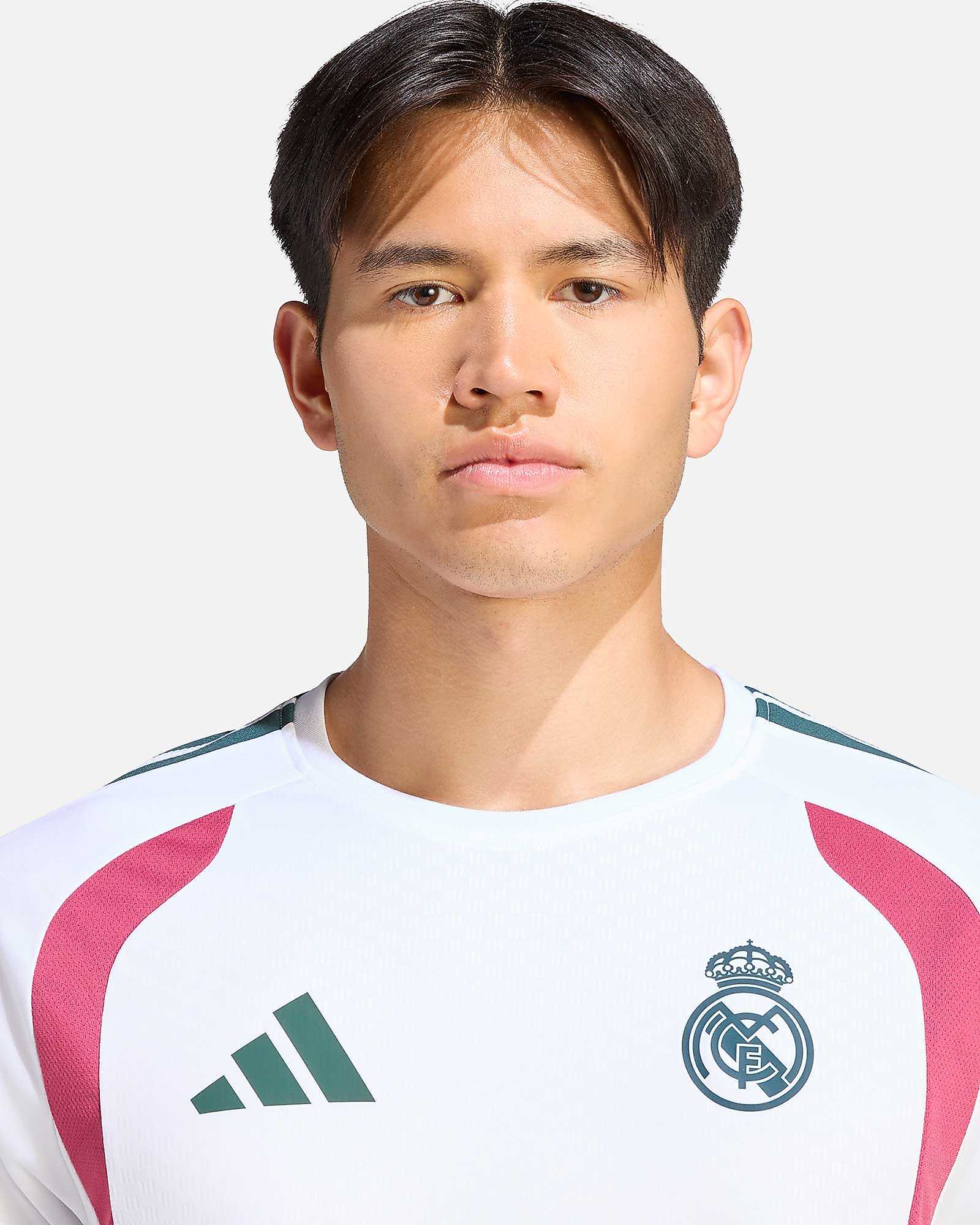 Camisola Real Madrid 2026/2027 UCL TR Camisola Real Madrid 2026/2027 UCL TR - Fútbol Factory