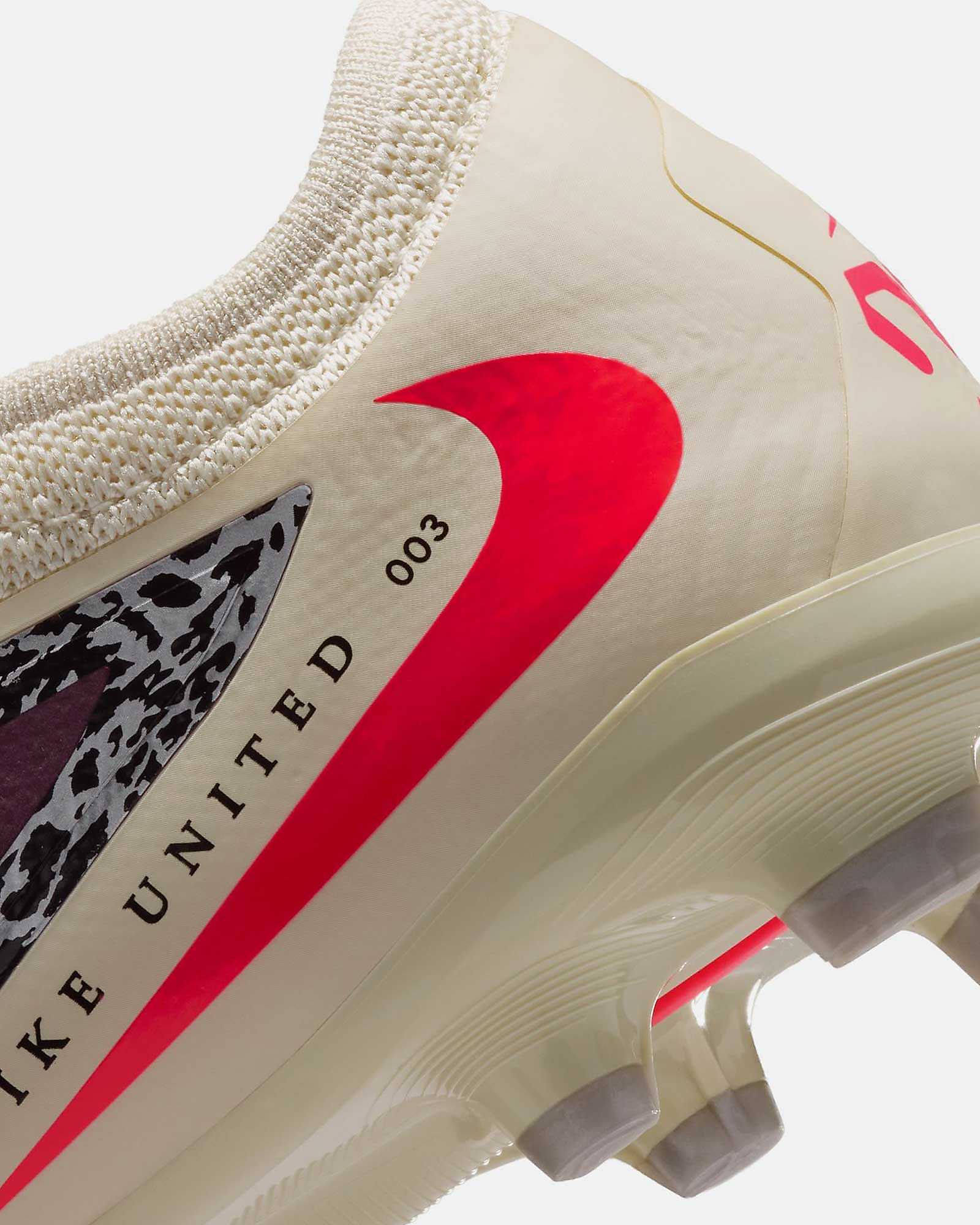 Botas Nike United Phantom 6 Low Pro MG - Fútbol Factory