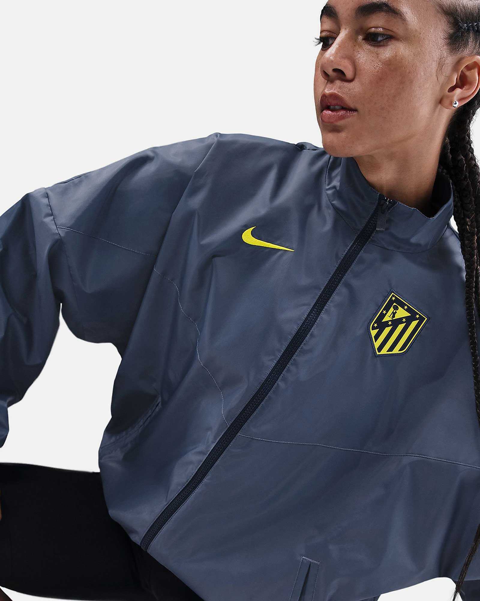 Chaqueta Atlético Madrid 2025/2026 Essential Windrunner - Fútbol Factory