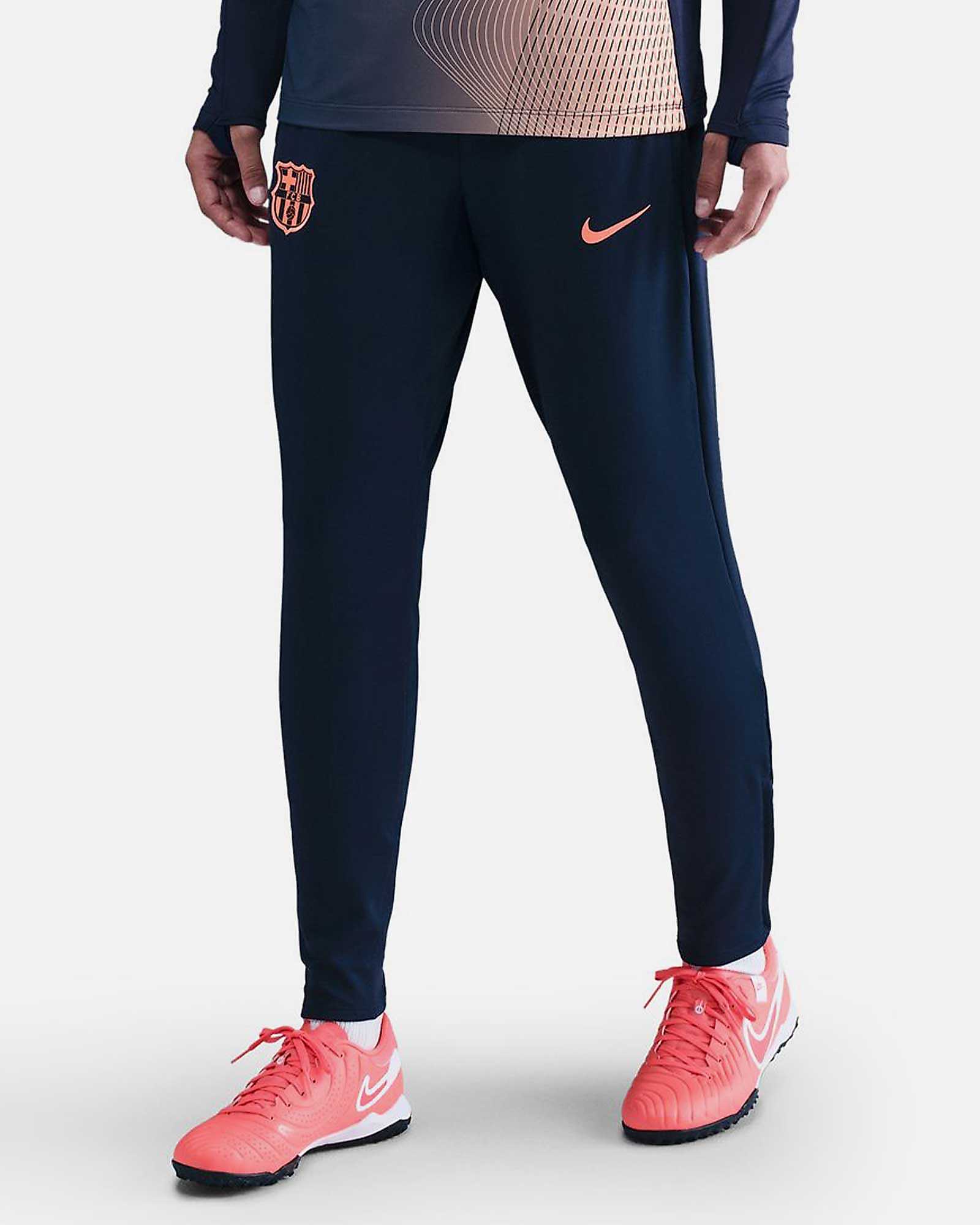 Pantalón 3ª FC Barcelona 2025/2026 Strike - Fútbol Factory