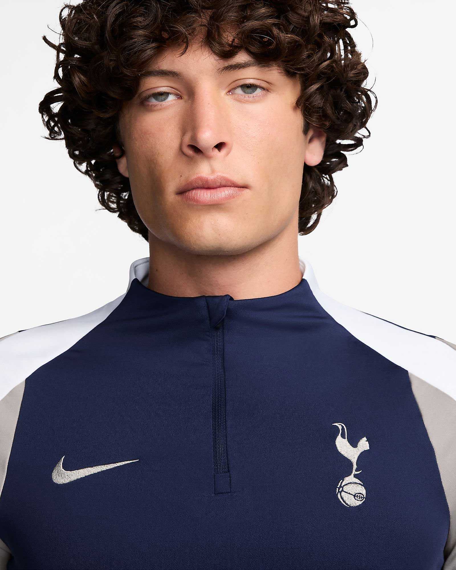 Sudadera Tottenham 2025/2026 Strike - Fútbol Factory