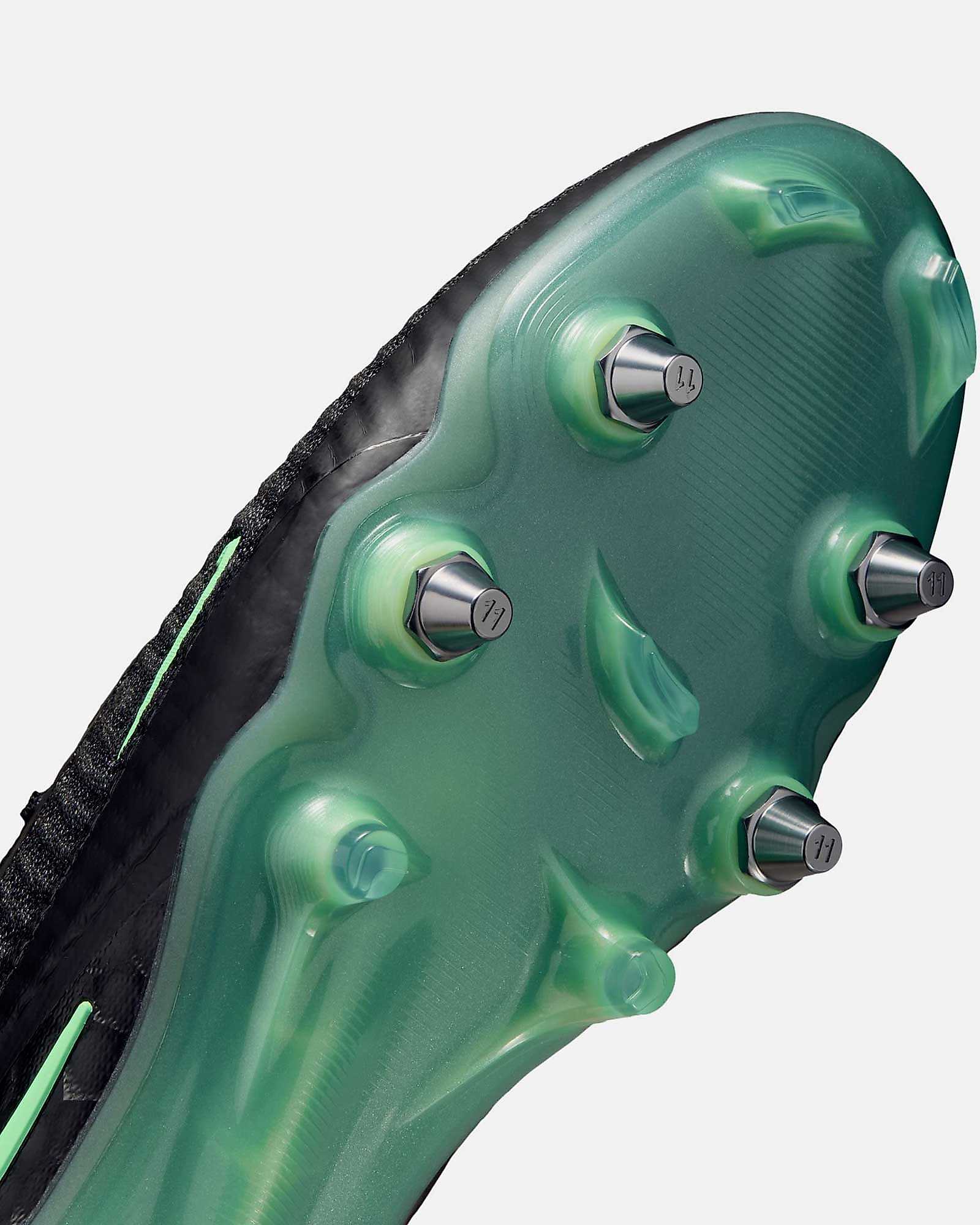 Botas Nike Phantom 6 Low Elite SG Botas Nike Phantom 6 Low Elite SG - Fútbol Factory
