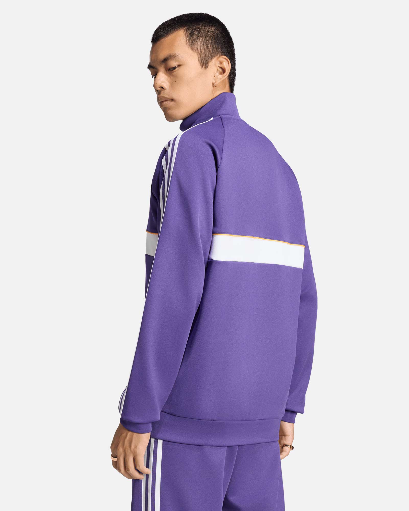 Chaqueta Real Madrid 2026/2027 Terrace Icons - Fútbol Factory