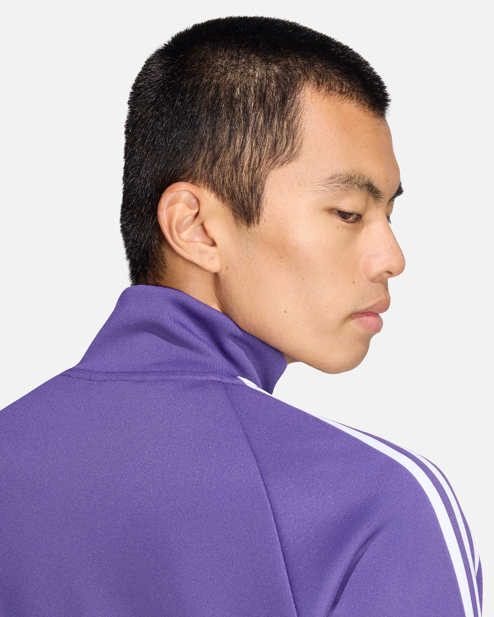 Chaqueta Real Madrid 2026/2027 Terrace Icons - Fútbol Factory