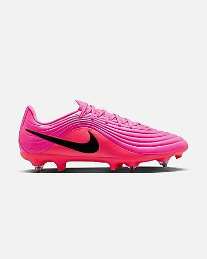 Nike Tiempo Maestro Academy Boots