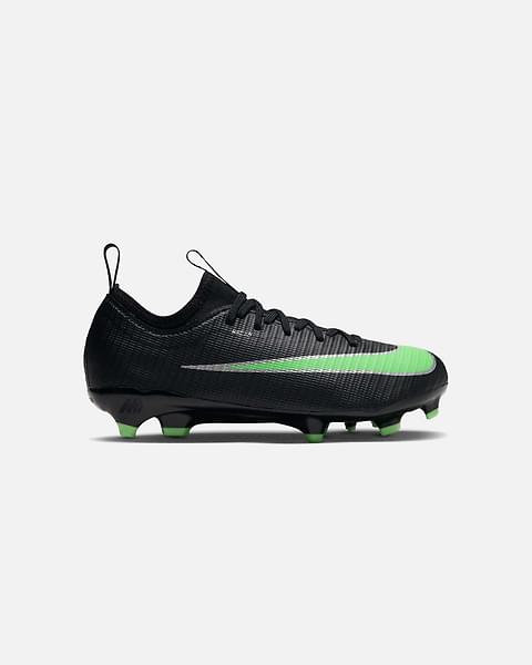 Chuteiras Nike Mercurial Vapor 17 Academy FG/MG