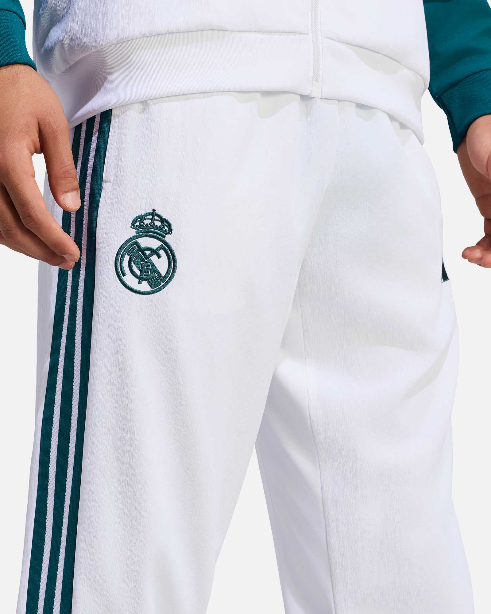 Chándal Real Madrid Champions League 2026/2027 - Fútbol Factory