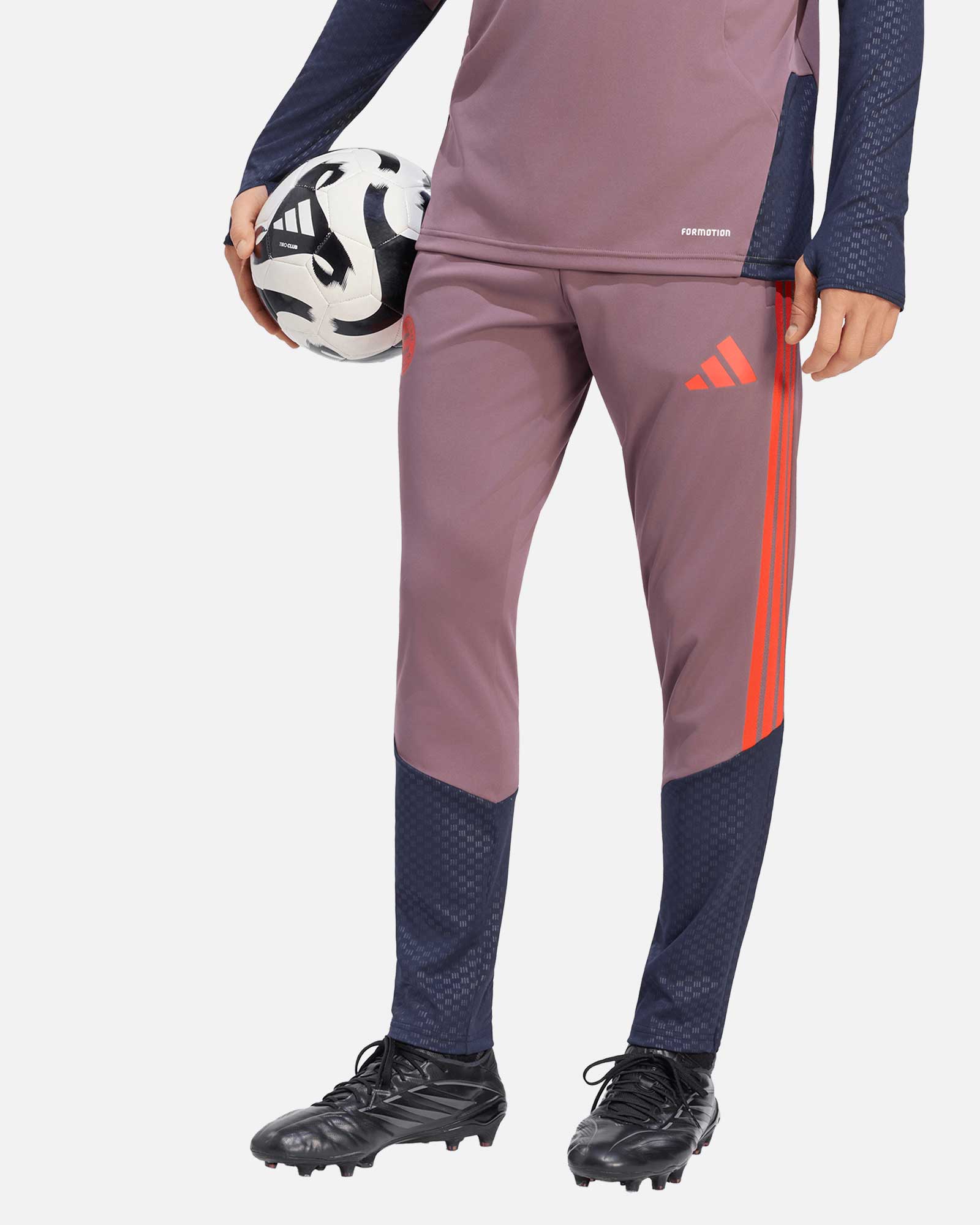 Calças FC Bayern 2026/2027 TR Calças FC Bayern 2026/2027 TR - Fútbol Factory